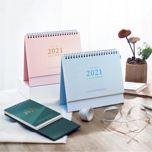 ปฏิทินตั้งโต๊ะ ปี 2021 ใช้ได้ 16 เดือน